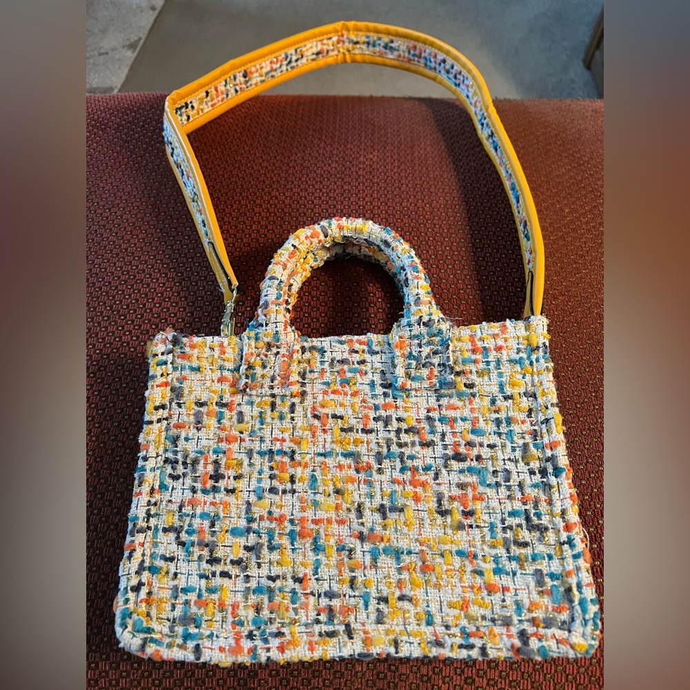 Do Everything in Love Tweed Purse